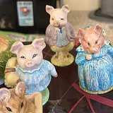 Beatrix Potter Collection Books and Ceramic Animal Figurines - thumbnail 8 of 14