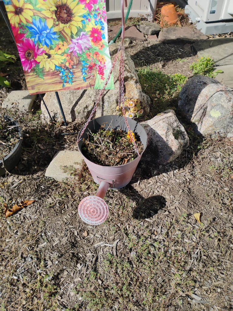 Garden Flags, Wind Chime, Bird Feeder, Hooks - image 2 of 9