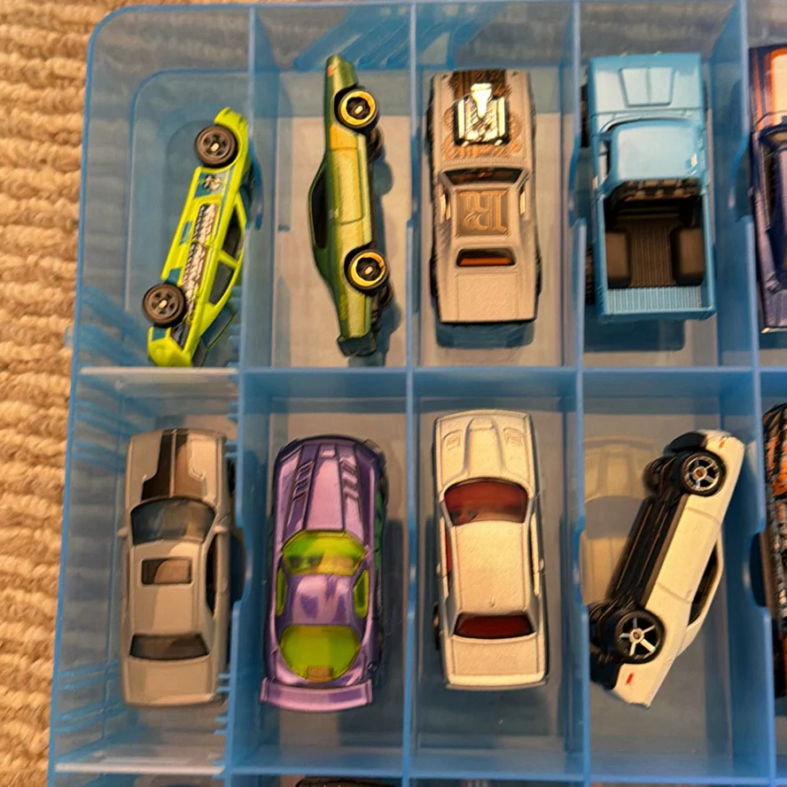 Die-Cast Toy Cars in Plastic Storage Case - image 11 of 16