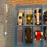 Hot Wheels Die-Cast Cars in Storage Case - thumbnail 19 of 27