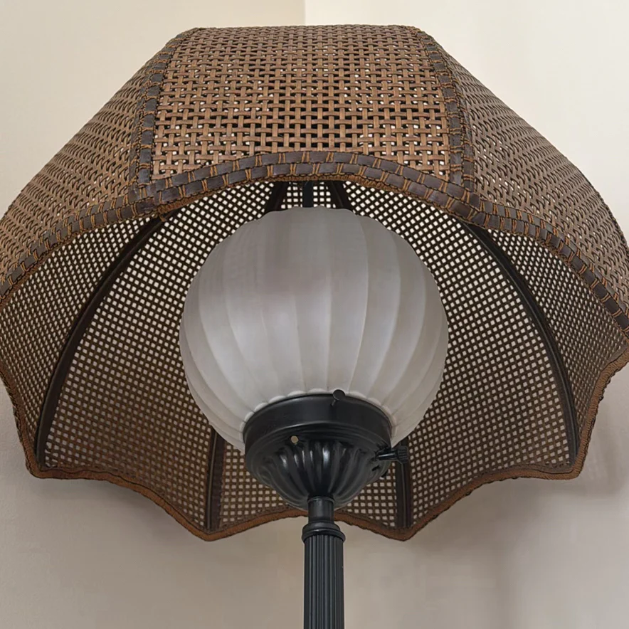 Floor Lamp with Woven Shade and Round Table - image 3 of 10