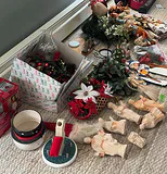 Holiday Decorations and Nativity Figurines - thumbnail 1 of 20