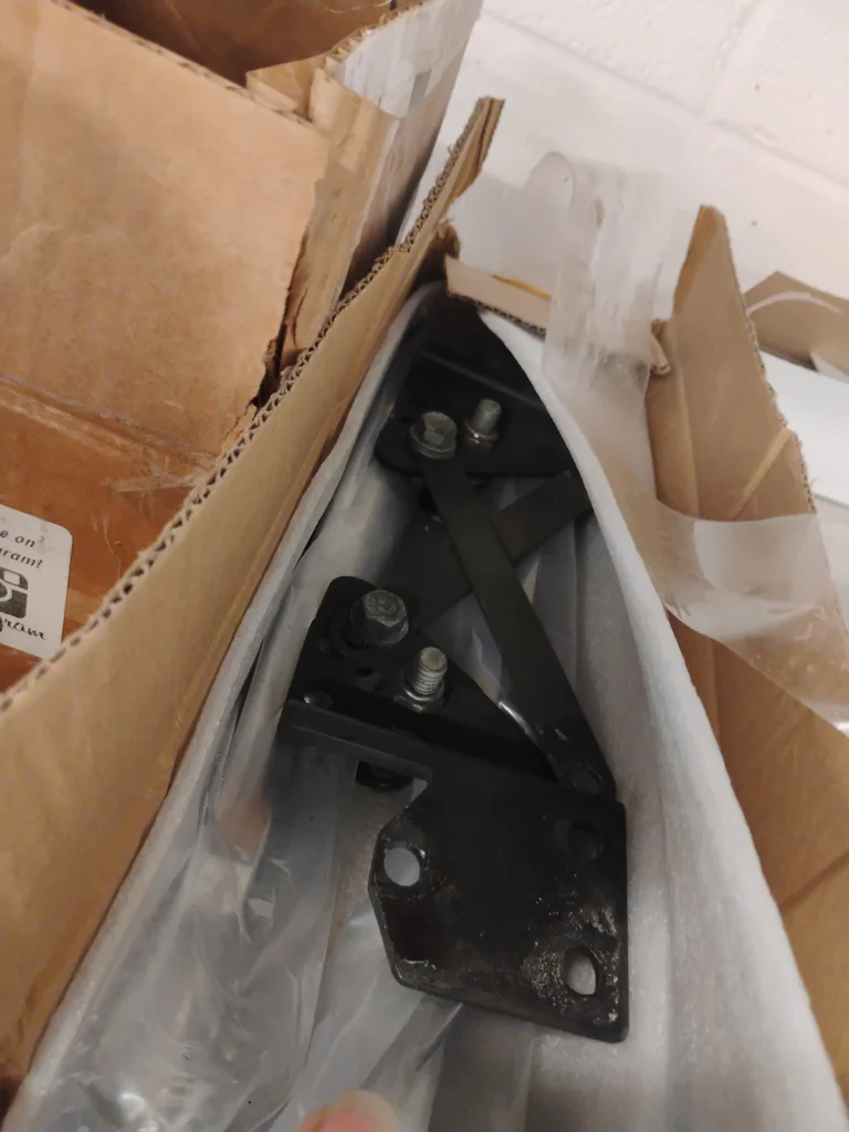 Automotive Parts and Hardware - image 6 of 11