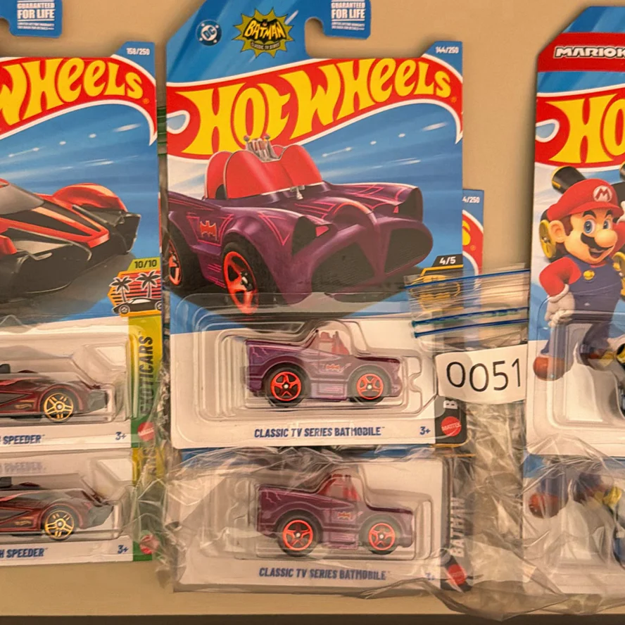 Assorted Hot Wheels Die-Cast Toy Cars - image 13 of 15