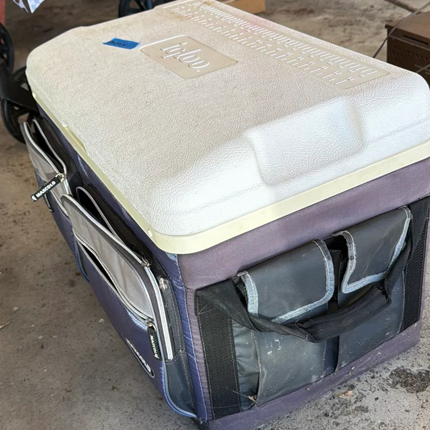 Igloo MaxCold Cooler - image 4 of 5