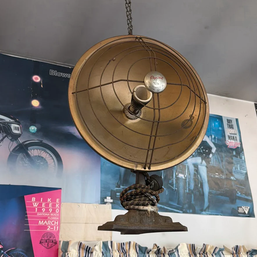 Vintage Capitol Hanging Electric Heater - image 5 of 6