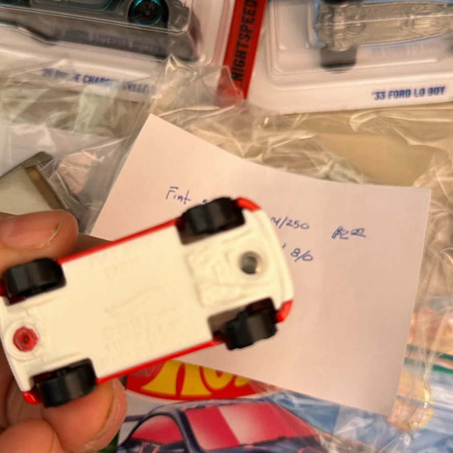 Assorted Hot Wheels Die-Cast Toy Cars - image 17 of 24