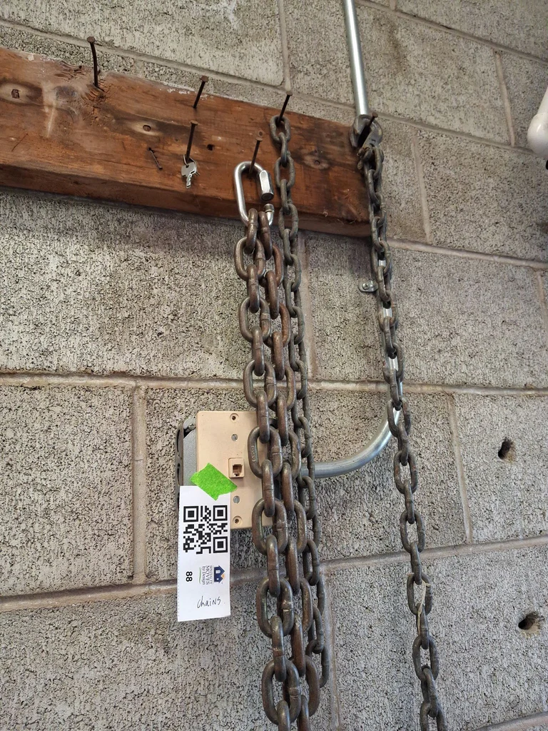 Metal Chains - image 2 of 3