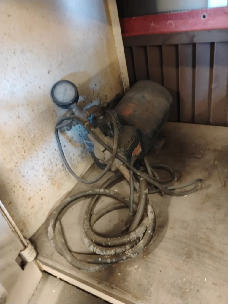 Industrial Air Compressor and Vacuum Pump Units - image 5 of 6