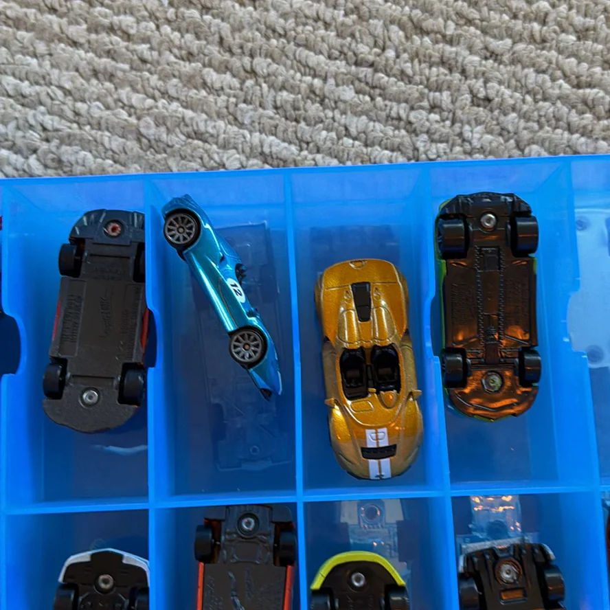 Die-Cast Toy Cars in Blue Storage Case - image 8 of 20