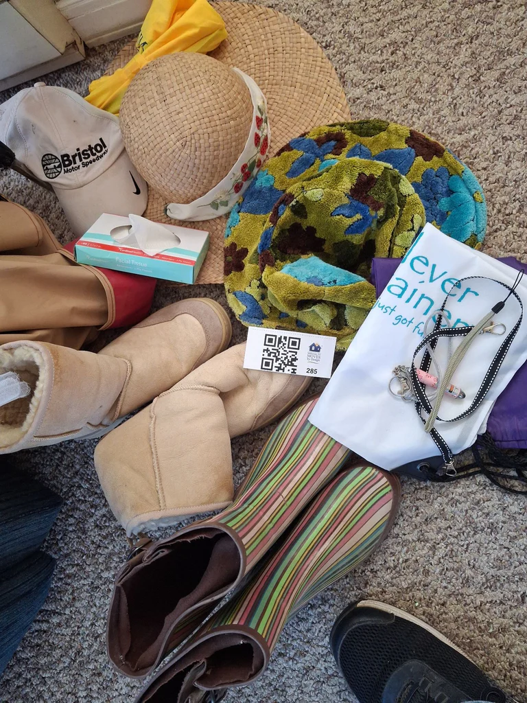Hats, Boots, Bags, Umbrella, and Decorative Items - image 1 of 15