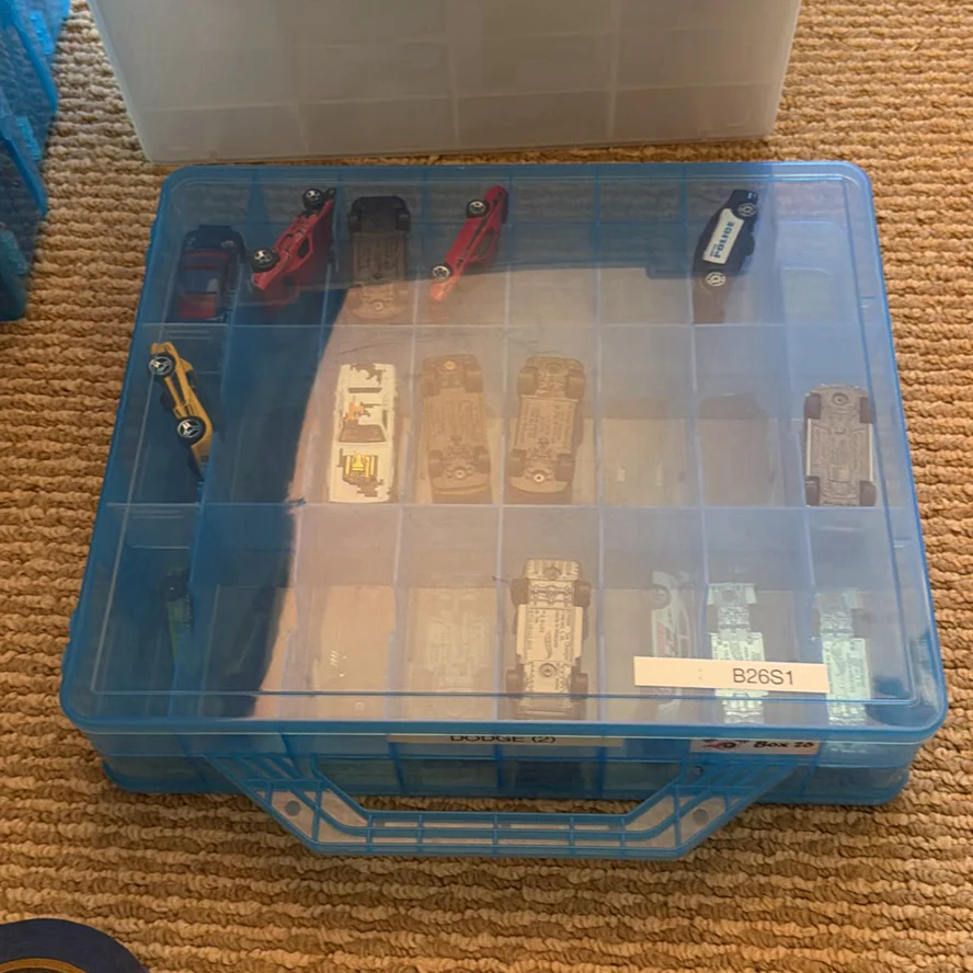 Die-Cast Toy Cars in Plastic Storage Case - image 2 of 16