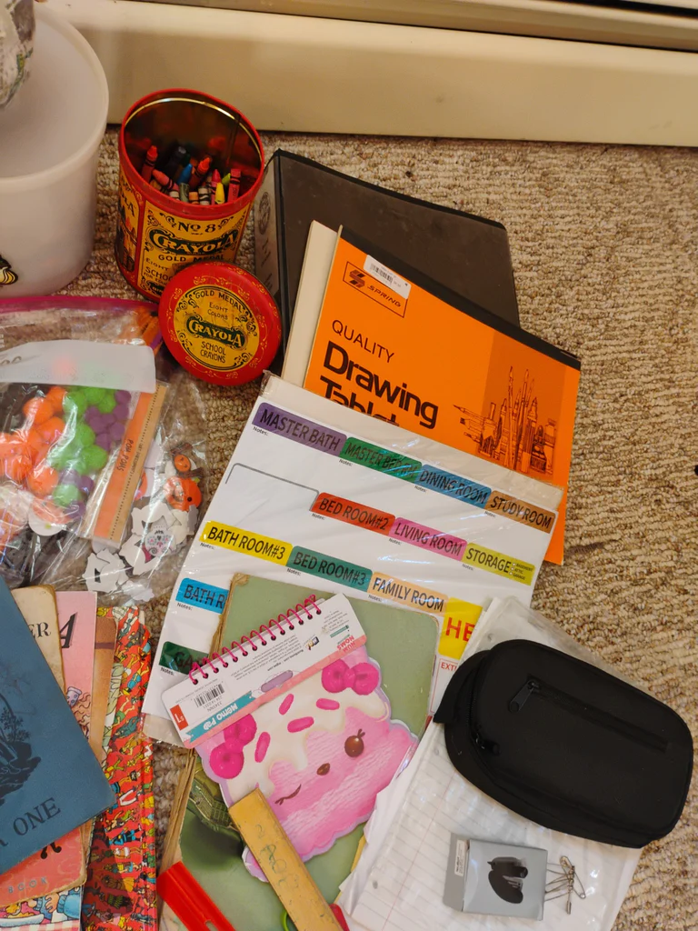 Mixed Children's Books and Craft Supplies - image 5 of 7