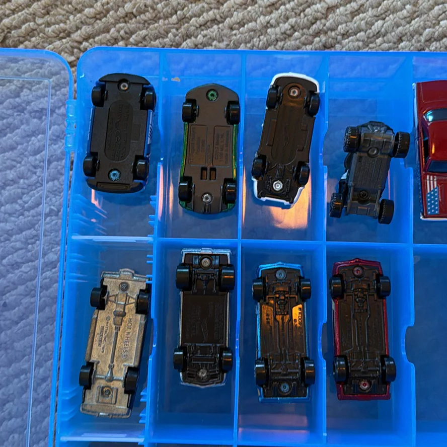 Die-Cast Toy Cars in Blue Storage Case - image 5 of 11