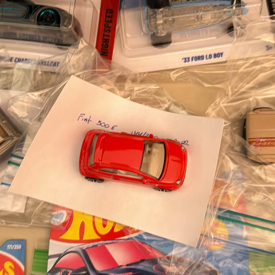 Assorted Hot Wheels Die-Cast Toy Cars - image 16 of 24
