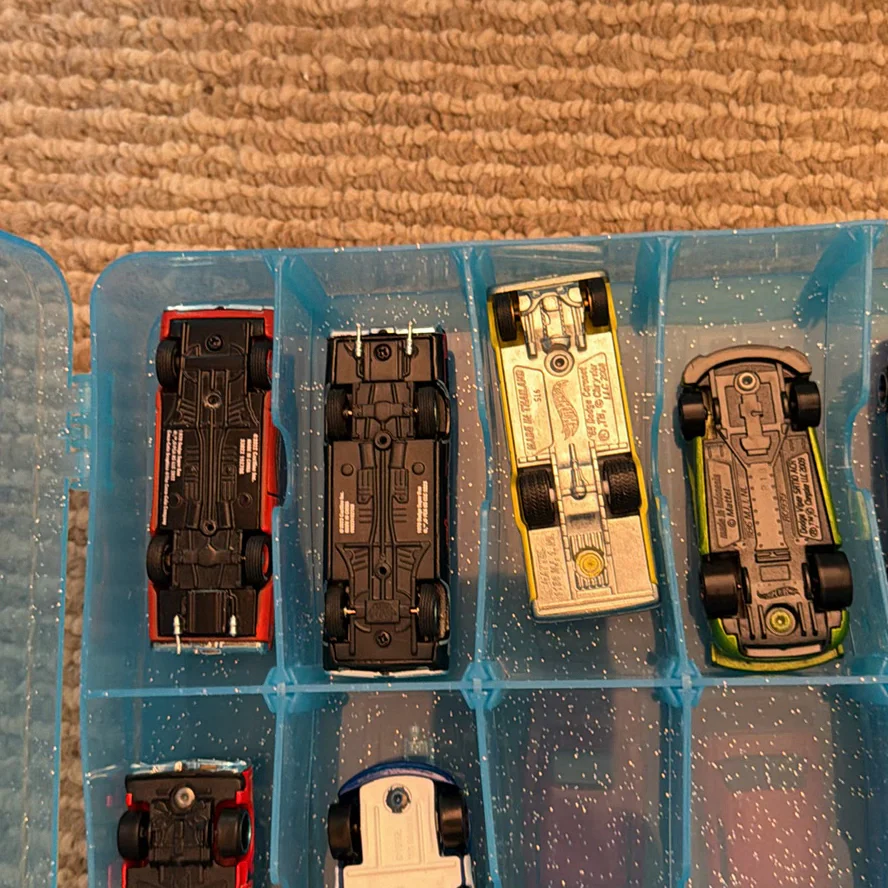 Toy Dodge Die-Cast Cars in Storage Case - image 18 of 22