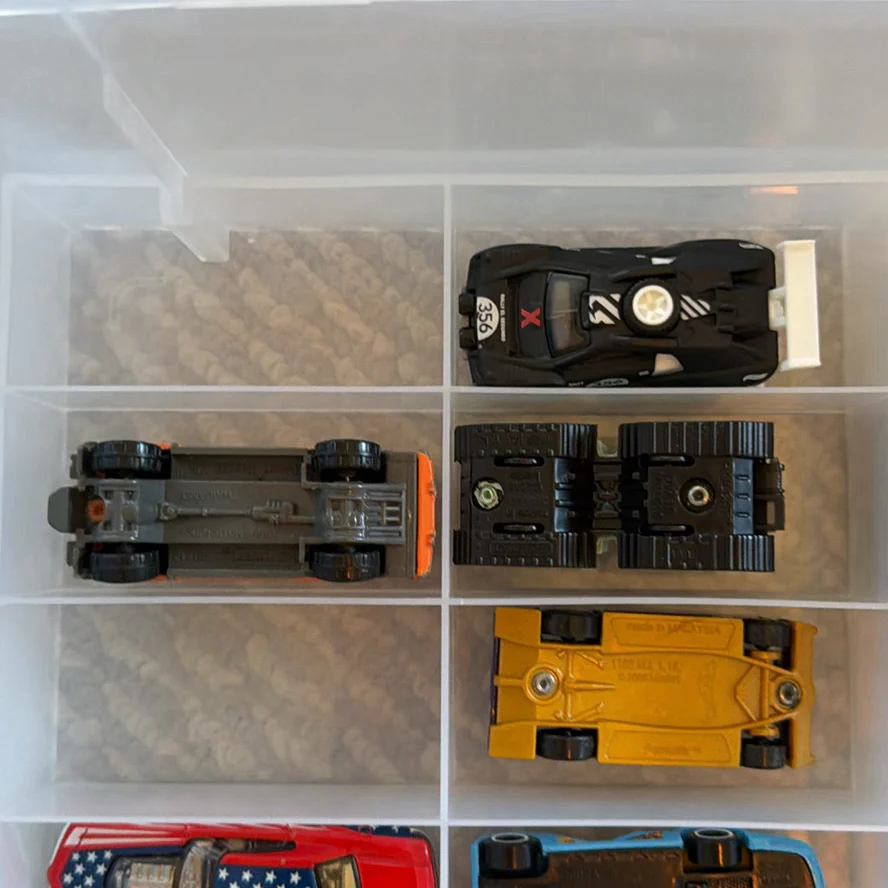 Toy Die-Cast Cars and Plastic Storage Case - image 25 of 29