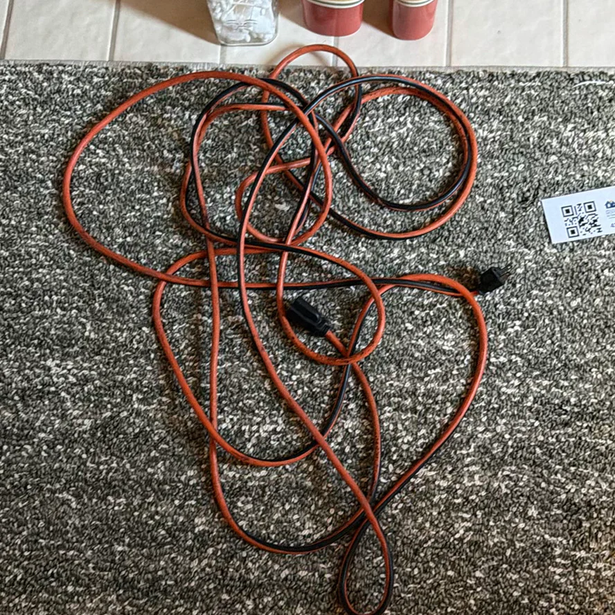 Area Rug, Extension Cord, Bathroom Accessories, and Glass Jar - image 4 of 7