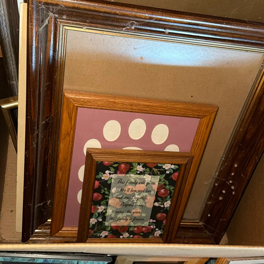 Picture Frames and Decorative Photo Items - image 13 of 15