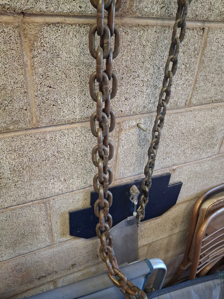 Metal Chains - image 1 of 3