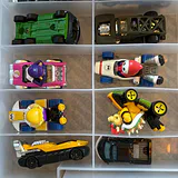 Die Cast Toy Cars in Plastic Storage Case - thumbnail 23 of 29