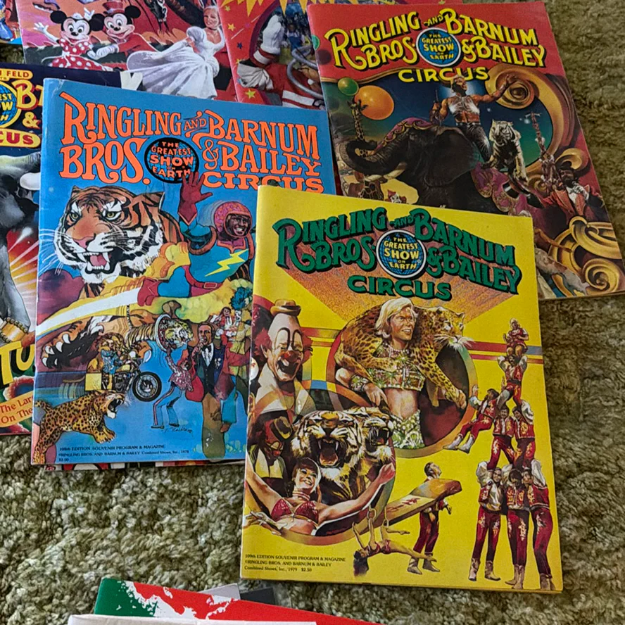 Vintage Circus Programs, Magazines, and Ephemera  - image 4 of 7