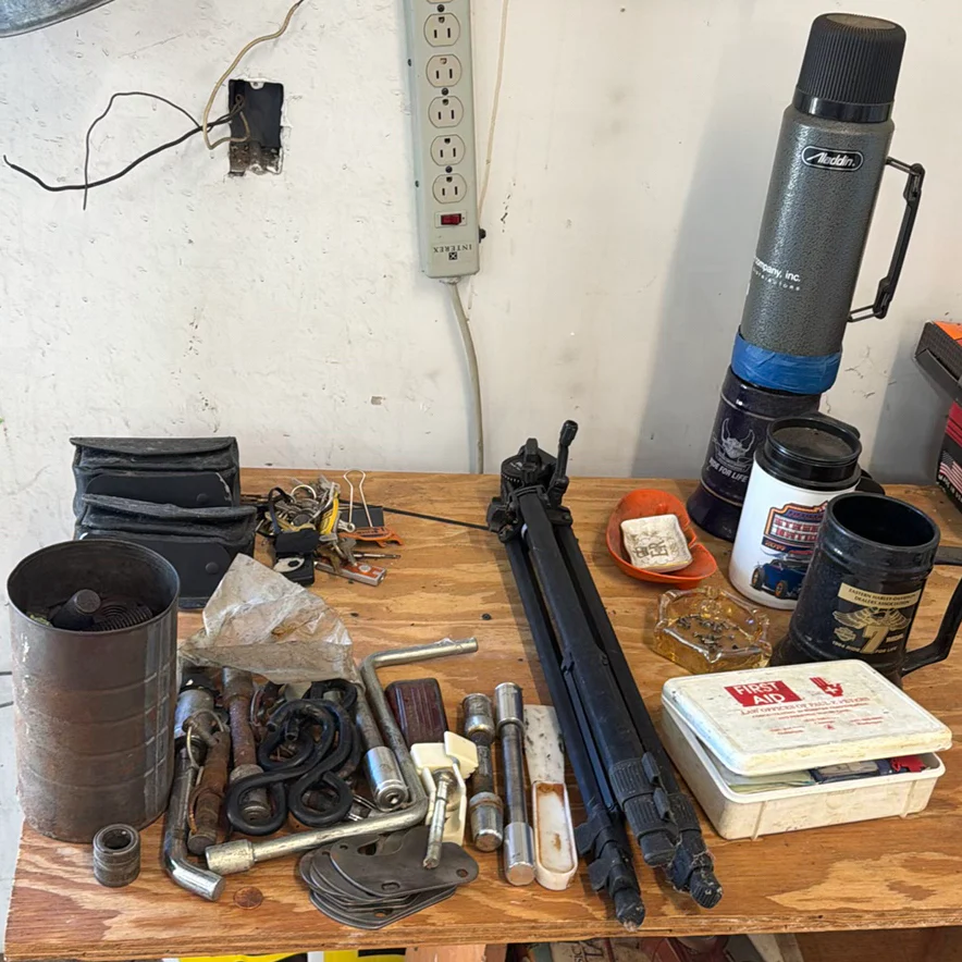 Mugs, Tripod, Bolts and More - image 1 of 9