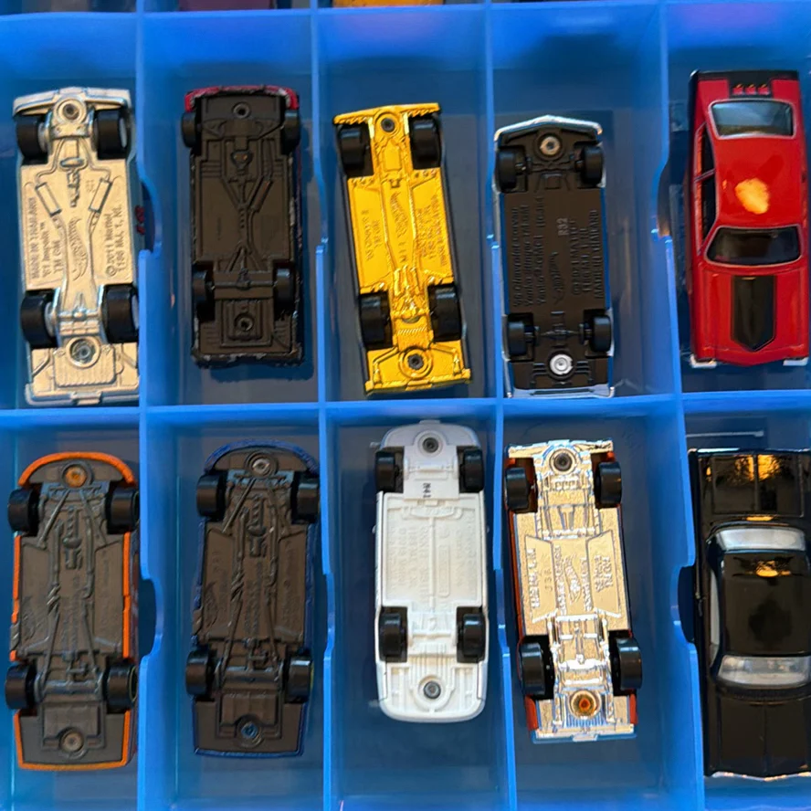 Die-Cast Toy Cars in Plastic Storage Case - image 7 of 24