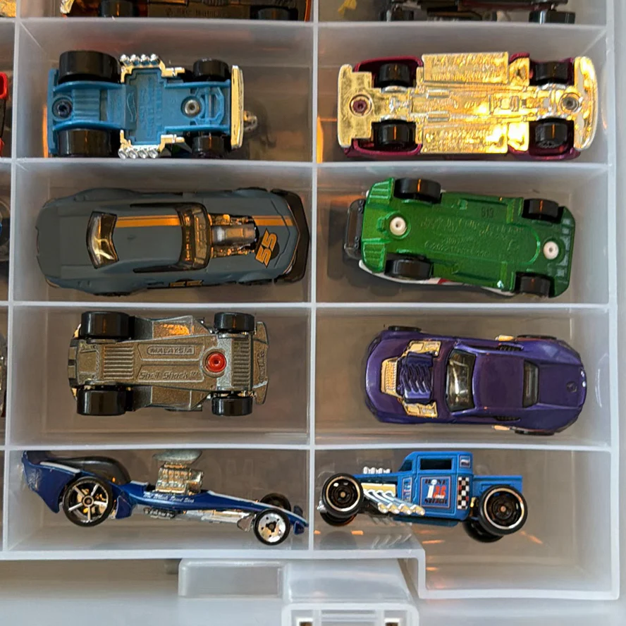 Die-Cast Toy Car Collection with Storage Case - image 19 of 24
