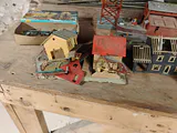 Model Train Buildings, Track Sections, and Accessories - thumbnail 2 of 9