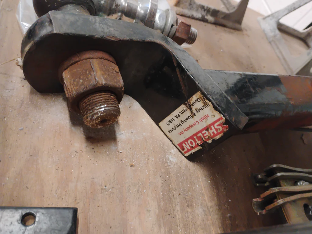 Assorted Trailer and Automotive Hardware - image 4 of 8