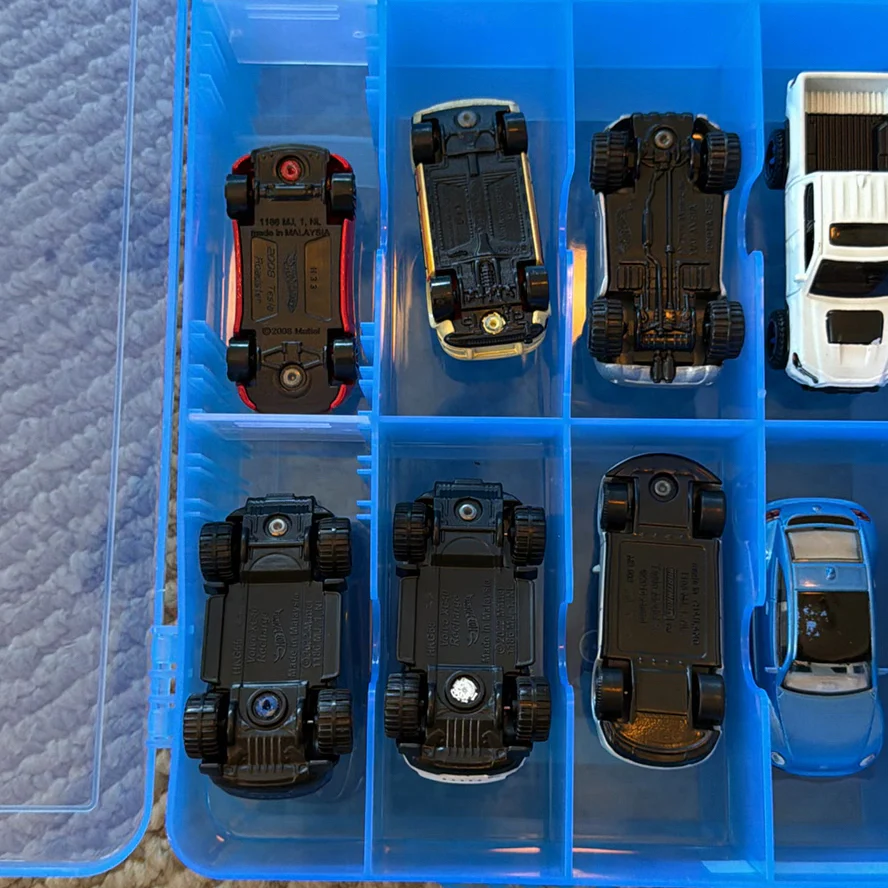Toy Die-Cast Cars in Blue Storage Case - image 5 of 18