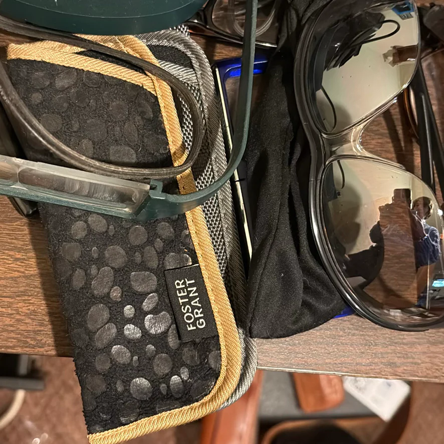 Mixed Lot of Eyewear, Magnifiers, Pens, and Office Accessories - image 5 of 13