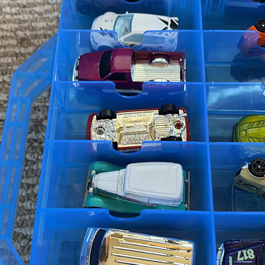 Die-Cast Toy Cars in Blue Storage Case - image 3 of 45