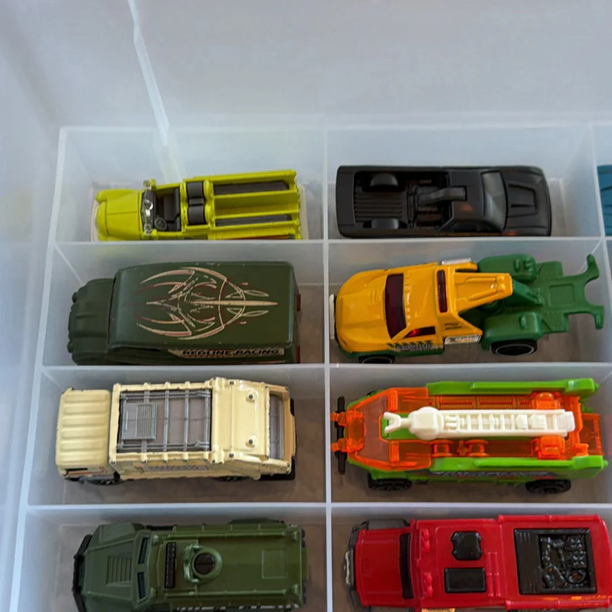 Plastic Storage Case with Die-Cast Toy Cars - image 21 of 28