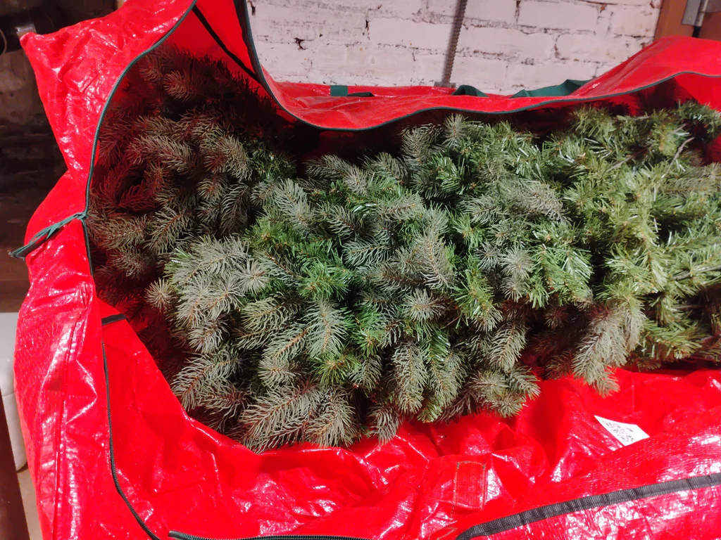 Artificial Christmas Tree Sections and Storage Bag - image 2 of 5