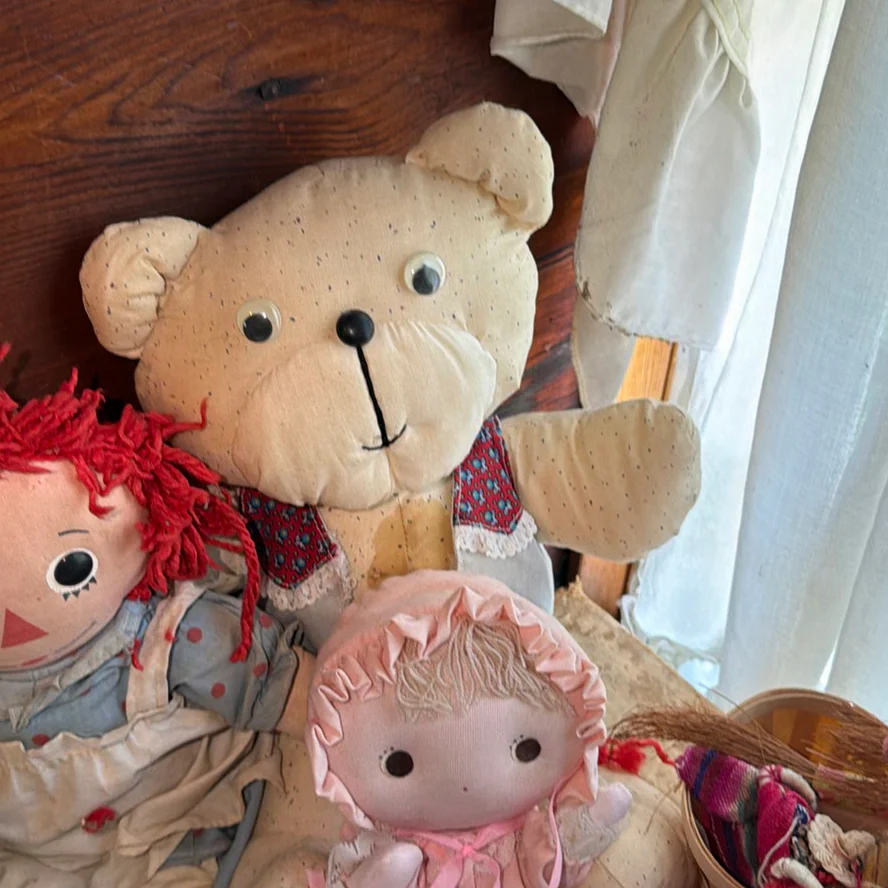 Vintage Dolls, Plush Toys, and Figurines - image 2 of 13