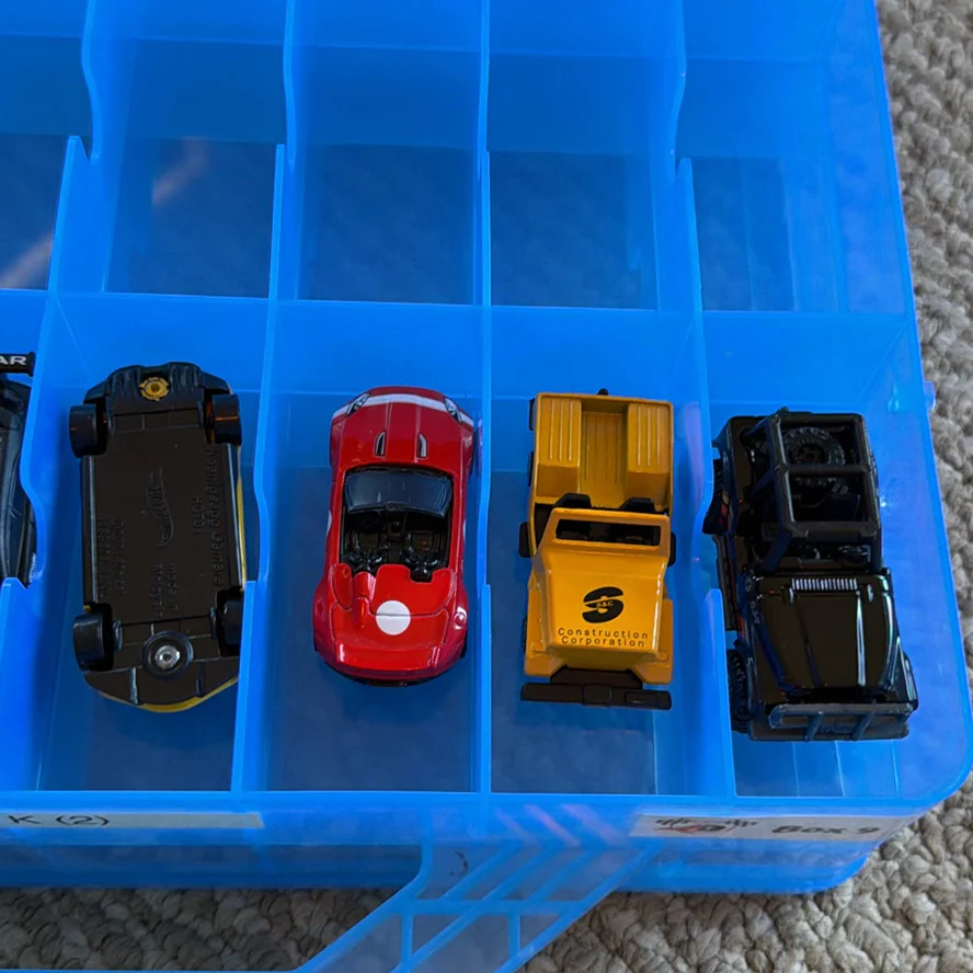 Toy Die-Cast Vehicles in Blue Storage Case - image 4 of 8