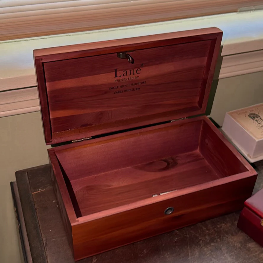 Decorative Boxes, Music Boxes - image 3 of 23