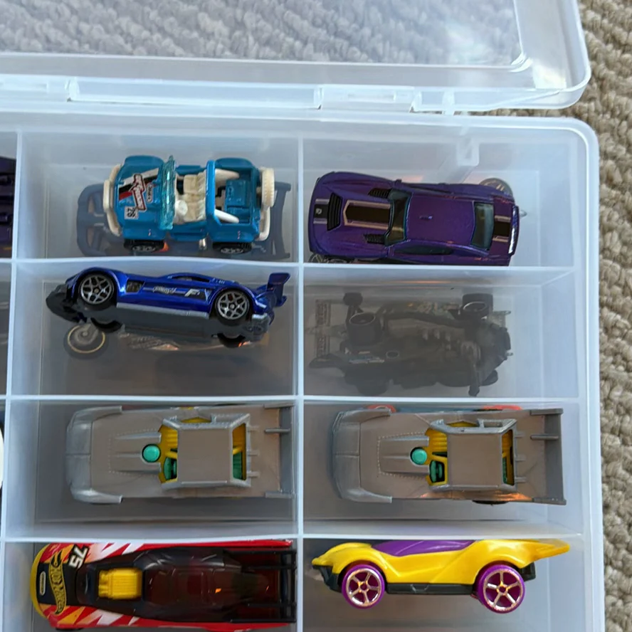 Plastic Storage Case with Die-Cast Toy Cars - image 7 of 28