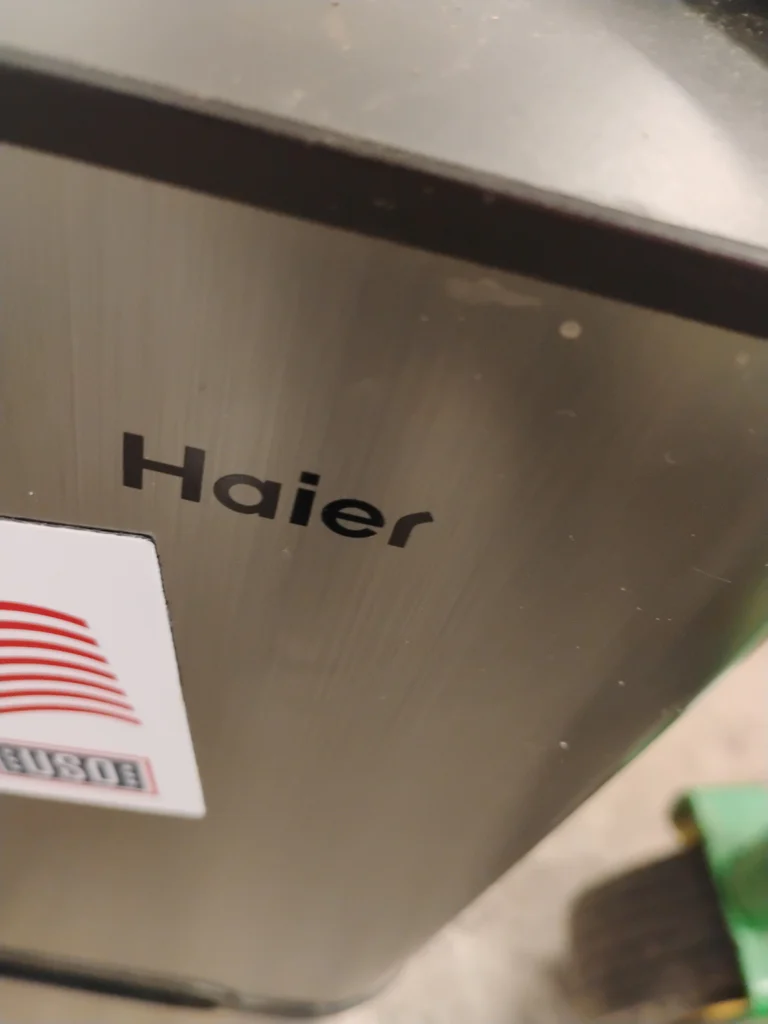 Haier Compact Refrigerator with Freezer - image 5 of 10