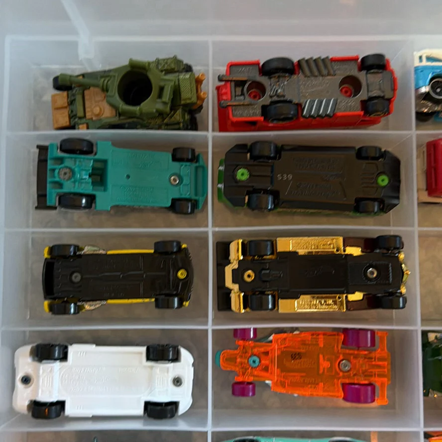 Die-Cast Toy Cars and Vehicles with Case - image 25 of 29