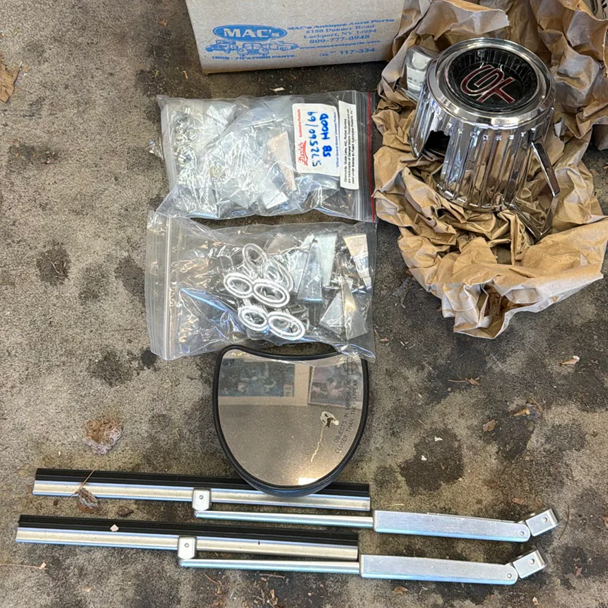 Vintage Automotive Parts and Accessories Lot - image 3 of 11