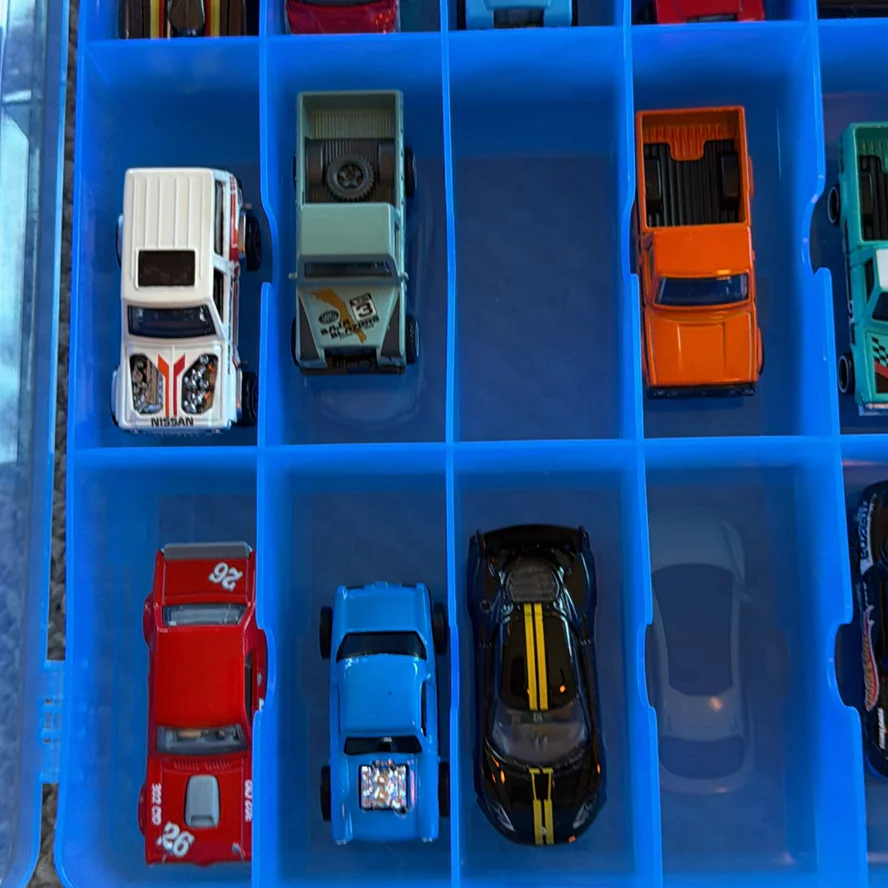 Die-Cast Toy Cars in Blue Storage Case - image 11 of 18
