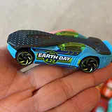 Collection of Die-Cast Toy Cars and Vehicles - thumbnail 19 of 30