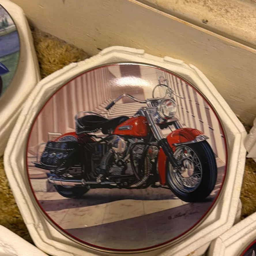 Collectible Motorcycle Plates - image 13 of 17