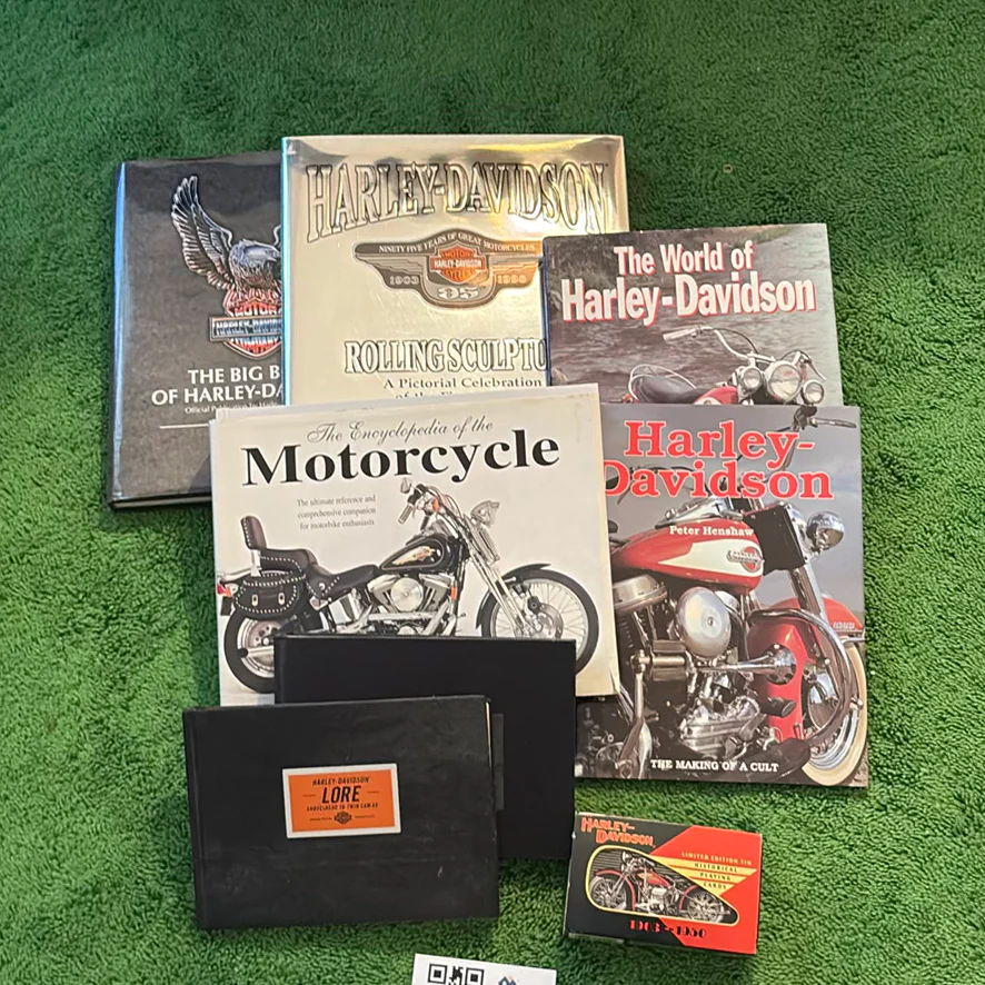 Harley-Davidson Motorcycle Books and Collectibles - image 2 of 12