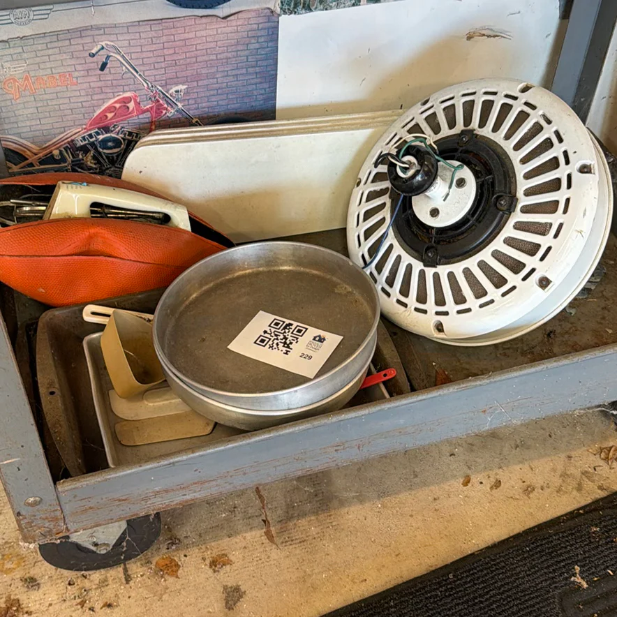Kitchen Utensils, Electric Knife, and Fan - image 1 of 5