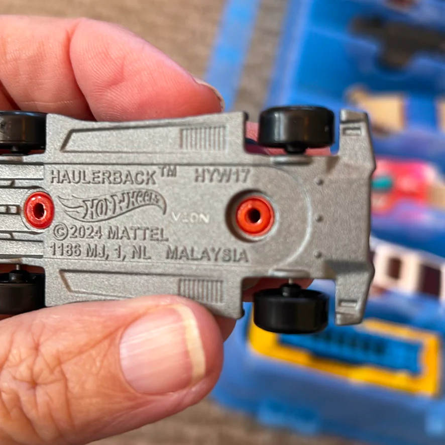 Toy Die-Cast Cars and Storage Cases - image 14 of 41