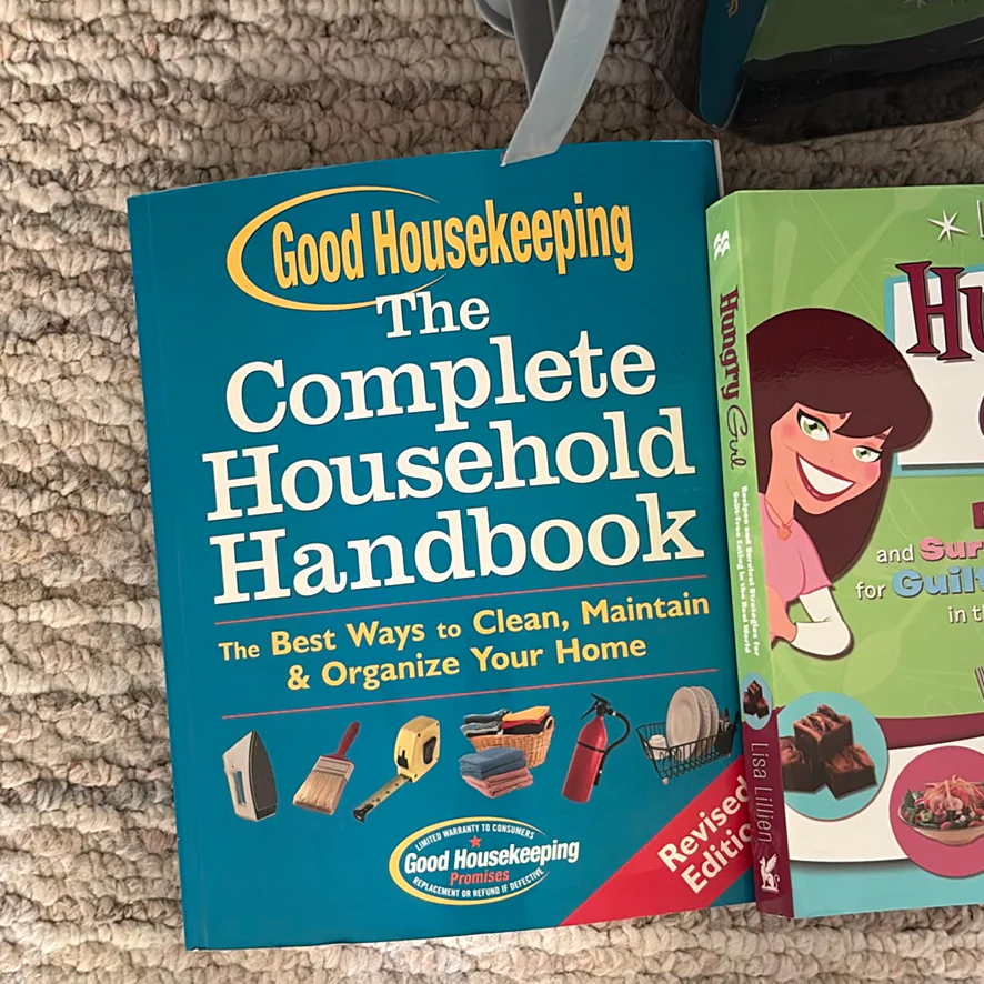 Household, Cookbook, Craft, and Lifestyle Books - image 2 of 10